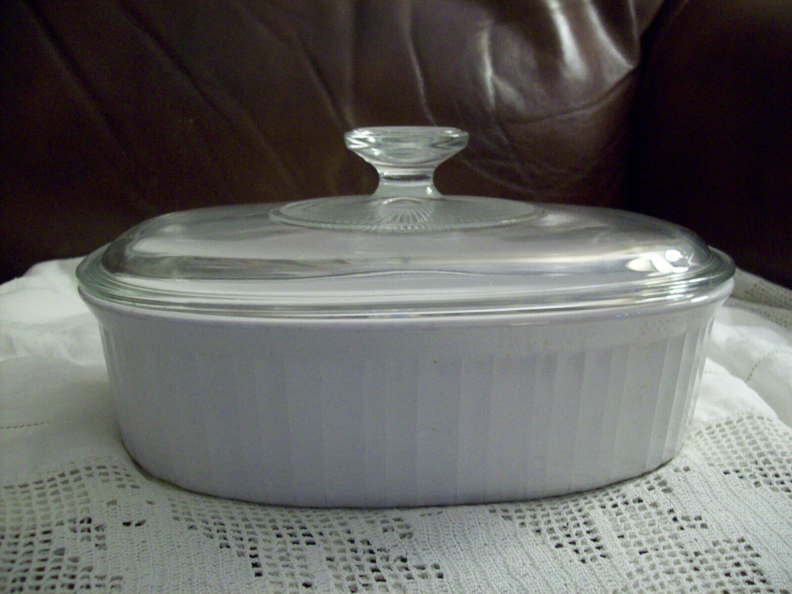 Corning F-12-b French White Oval Casserole With Pyrex F12c Lid - 1.8l