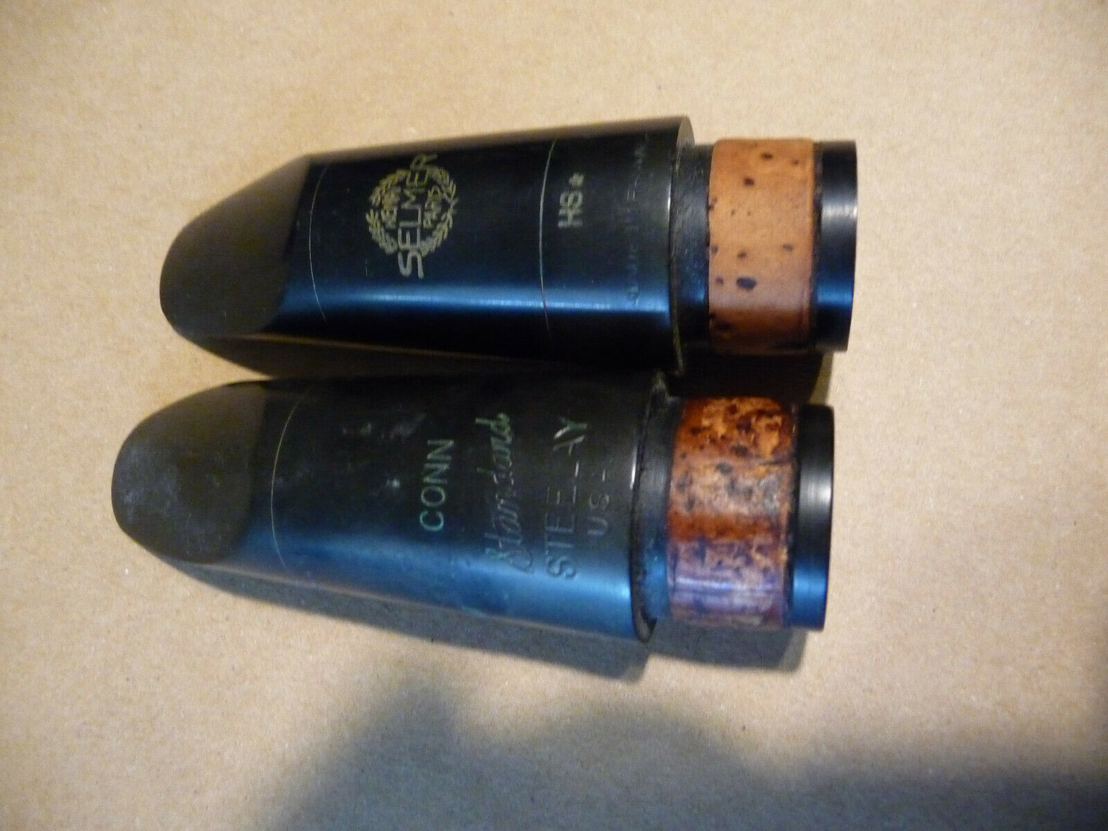 2 Vintage Clarinet Mouthpiece Selmer HS* and a CONN Steelay hard rubber > NICE<